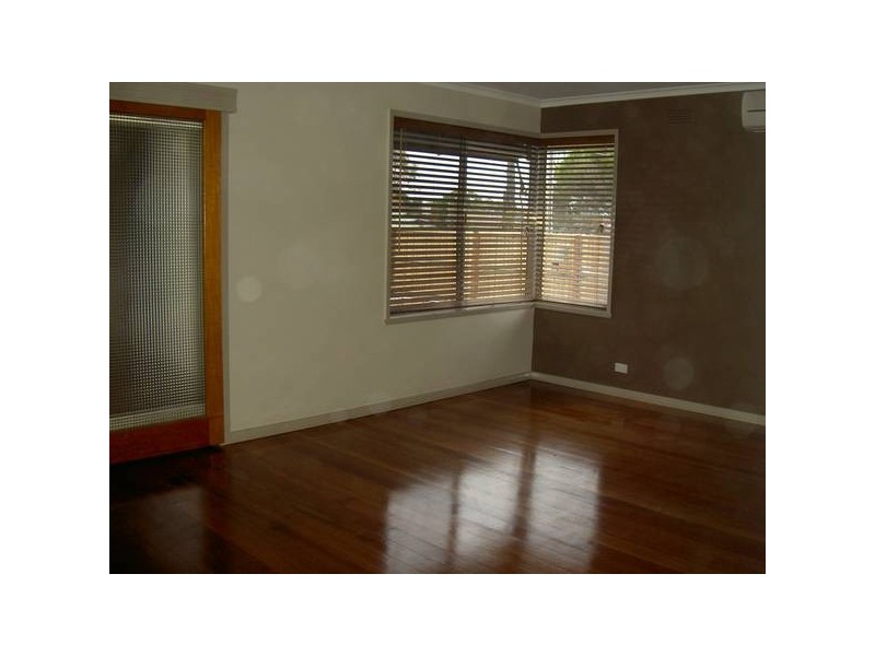 10 Turner Avenue, Lara VIC 3212