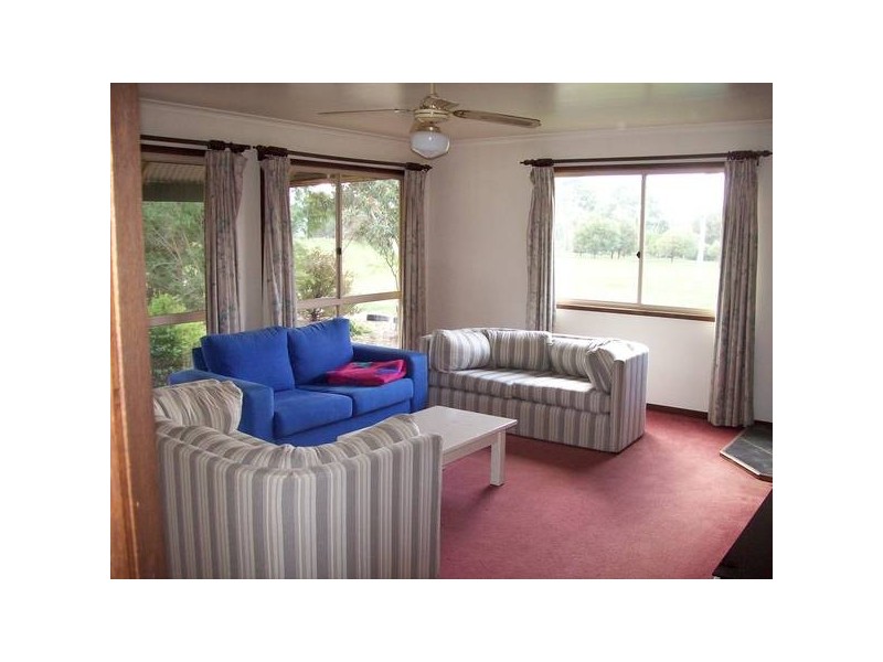 360 Clarkes Road, Anakie VIC 3221