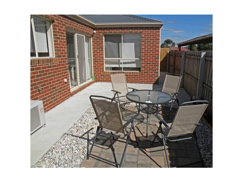 2/20 Curletts Road, Lara VIC 3212