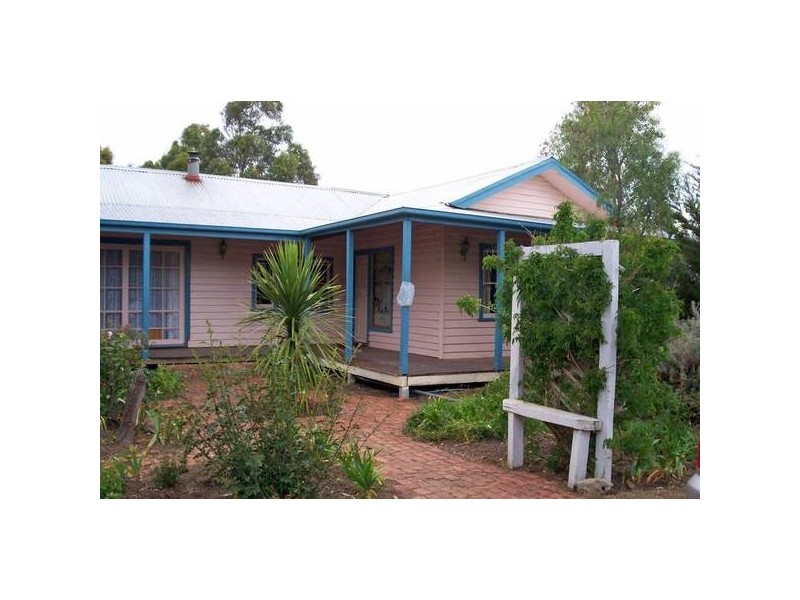 2230 Bacchus Marsh Road, Balliang VIC 3340