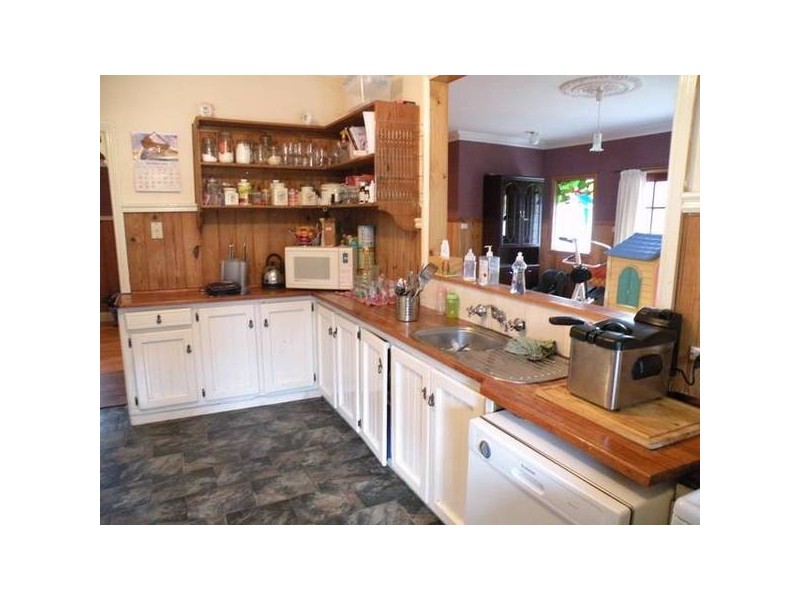 2230 Bacchus Marsh Road, Balliang VIC 3340