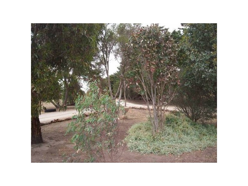 2230 Bacchus Marsh Road, Balliang VIC 3340