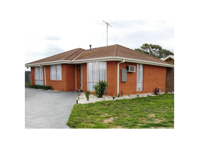 19 Stephenson Street, Lara VIC 3212