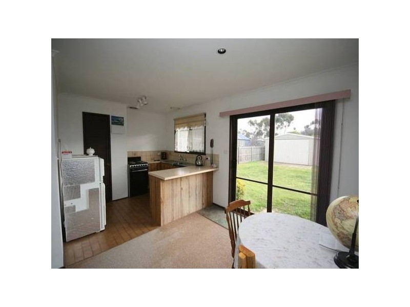 58 Smeaton Close, Lara VIC 3212
