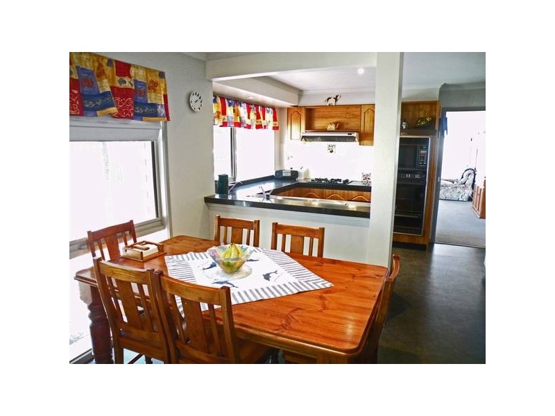 11 Waliki Court, Lara VIC 3212