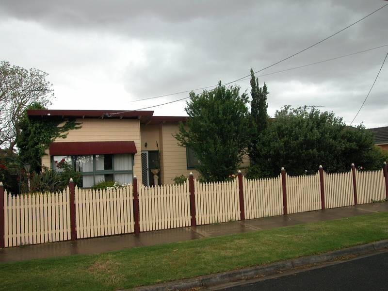 31 Flinders Ave, Lara VIC 3212