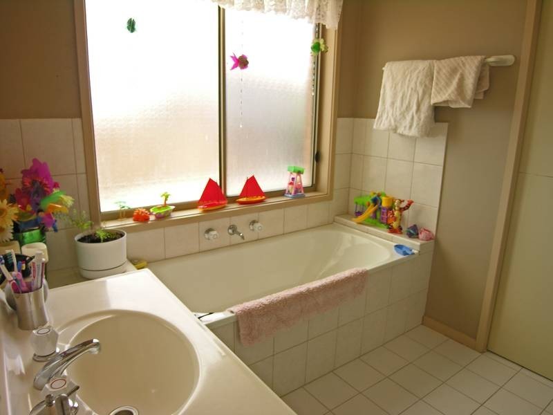 101 Flinders Avenue, Lara VIC 3212