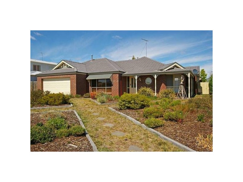 9 Cypress Court, Lara VIC 3212