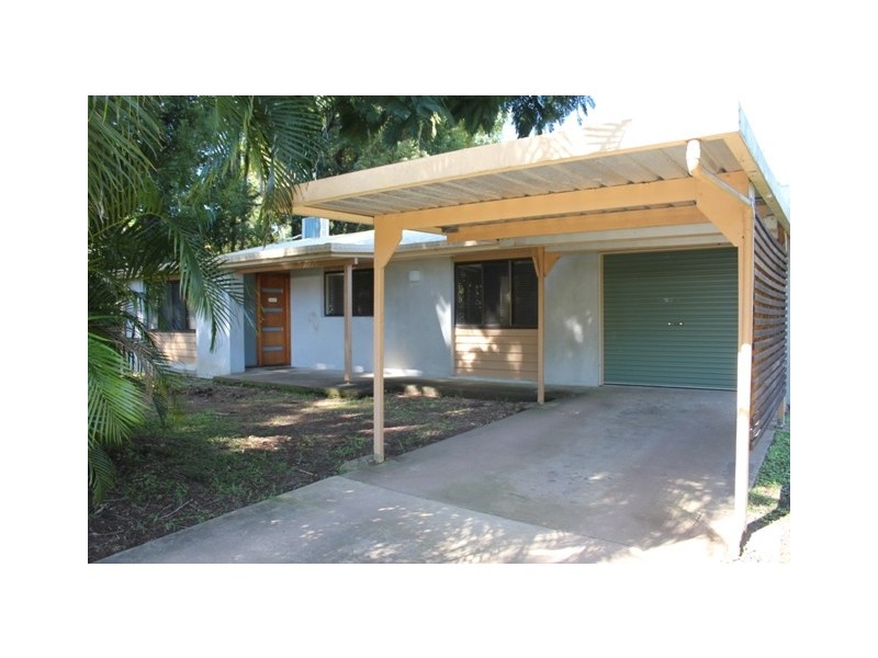 20 Court Rd, Nambour QLD 4560