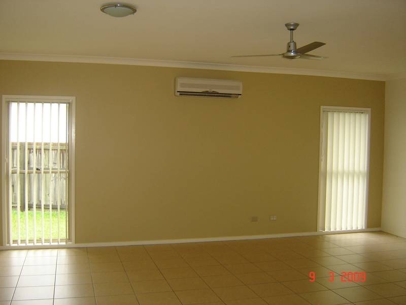 4 Sea Horse Drive, Twin Waters QLD 4564