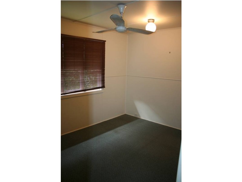 5 Daniel Street, Nambour QLD 4560