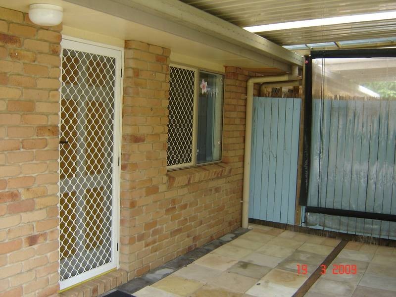 1/16 Sapphire Drive, Nambour QLD 4560