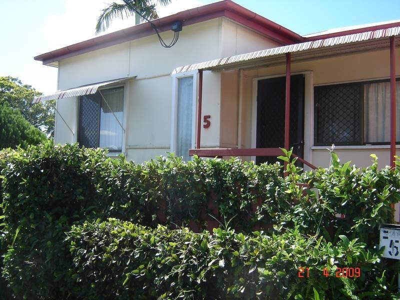 5 Lamington Tce, Nambour QLD 4560