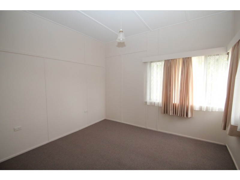 5 Lamington Tce, Nambour QLD 4560