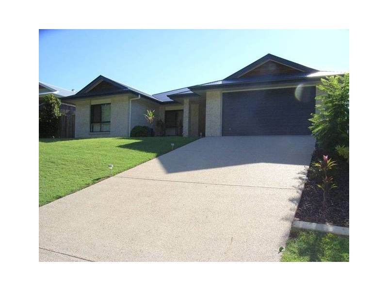 16 Yellow Cedar, Palmwoods QLD 4555