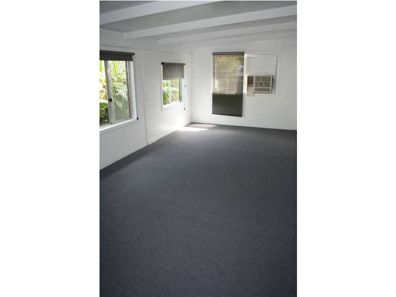 2 Webster Rd, Nambour QLD 4560