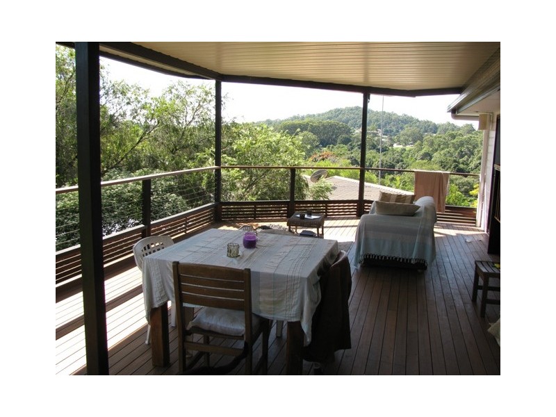 17 Pease Blossom Street, Coes Creek QLD 4560