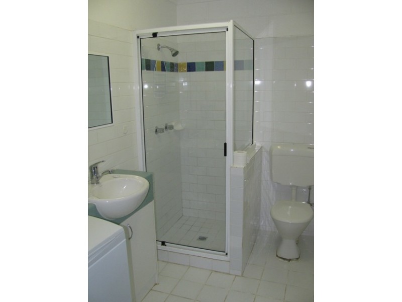 11 Bartlett Street, Nambour QLD 4560