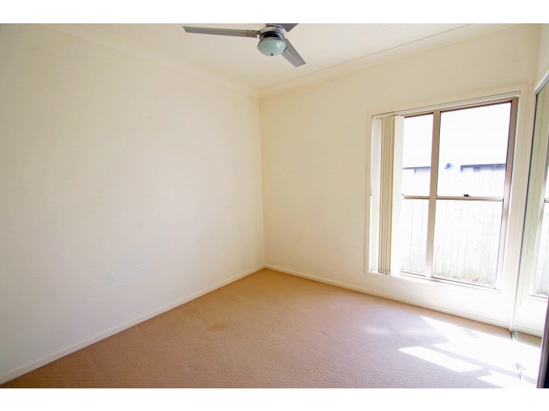 15 Parry Place, North Lakes QLD 4509