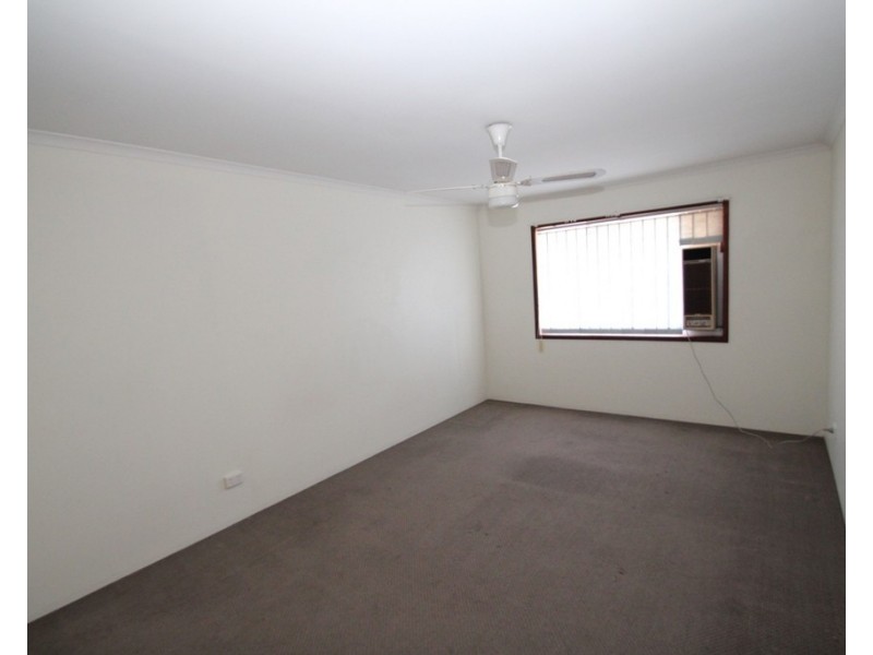 2/3 Hospital Road, Nambour QLD 4560