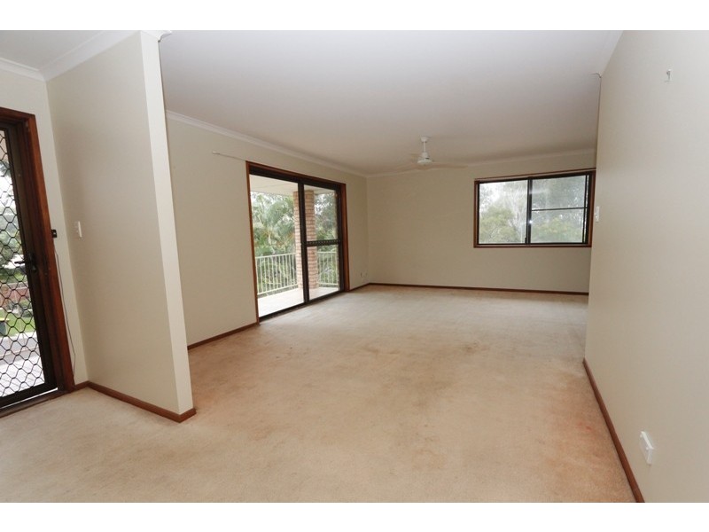 14 Bangalow Street, Nambour QLD 4560