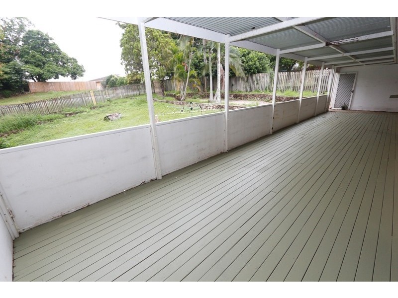 14 Bangalow Street, Nambour QLD 4560