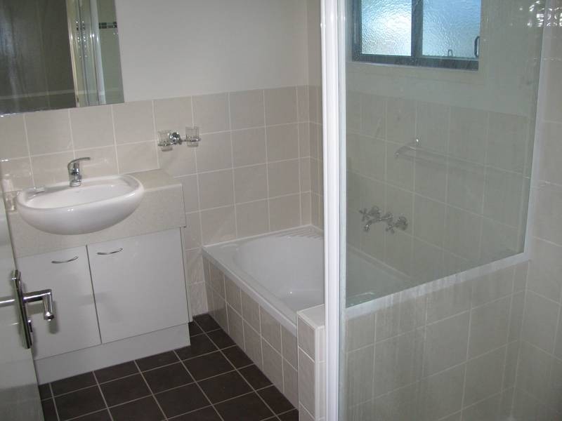 7/9a Deslyn Lane, Nambour QLD 4560