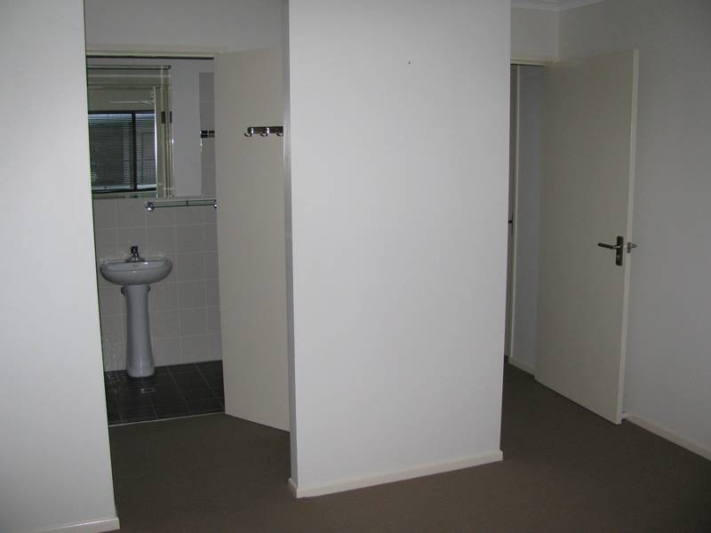 7/9a Deslyn Lane, Nambour QLD 4560