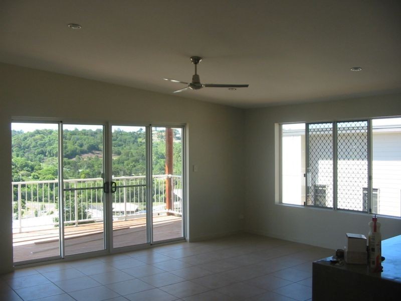 11 DUNNART COURT, Burnside QLD 4560