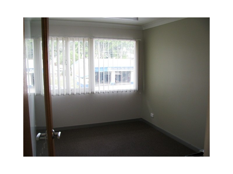 5a Daniel Street, Nambour QLD 4560