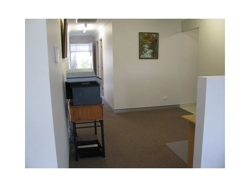 5a Daniel Street, Nambour QLD 4560