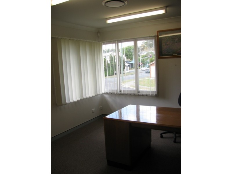 5a Daniel Street, Nambour QLD 4560