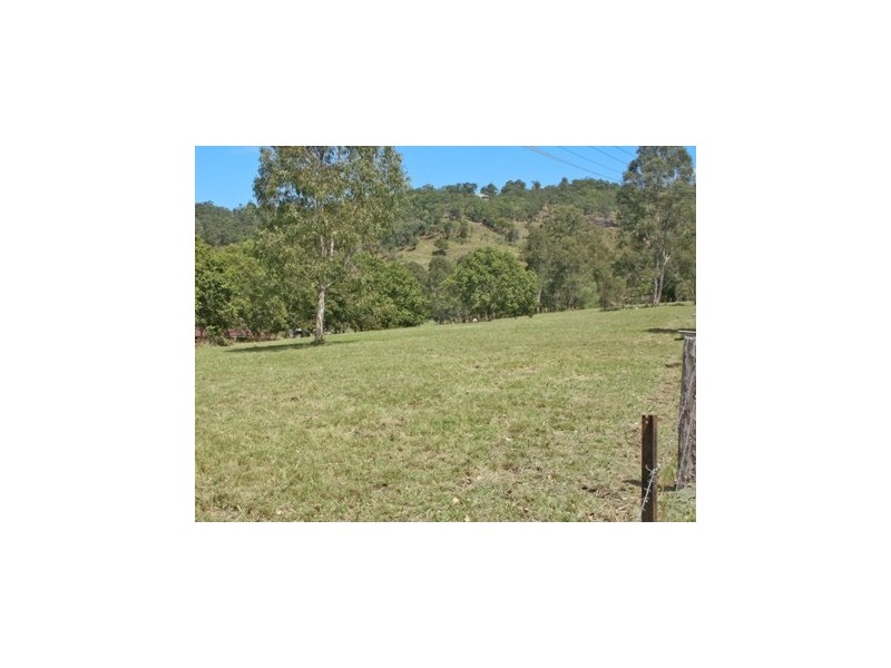 1-21 Celestial Court, Valdora QLD 4561