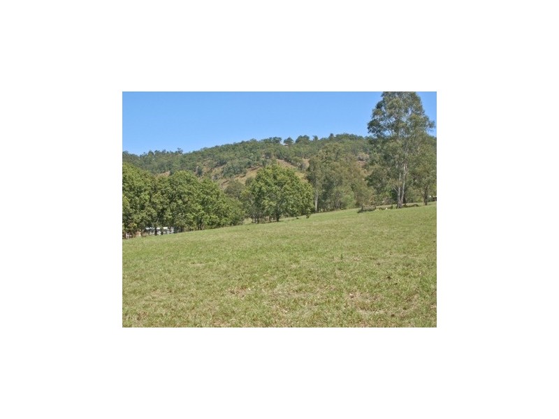 1-21 Celestial Court, Valdora QLD 4561