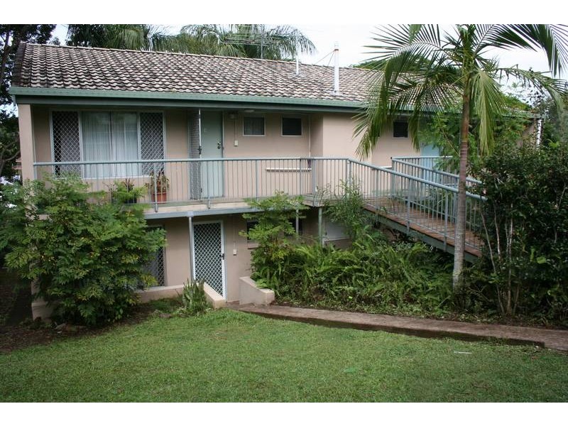 2/29 Washington Street, Nambour QLD 4560