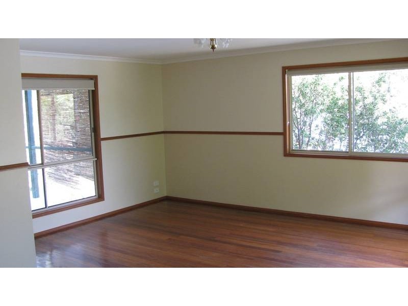 10 Kooralbyn Ct, Nambour QLD 4560