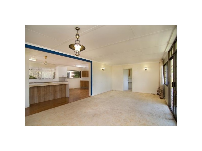 Rosemount QLD 4560