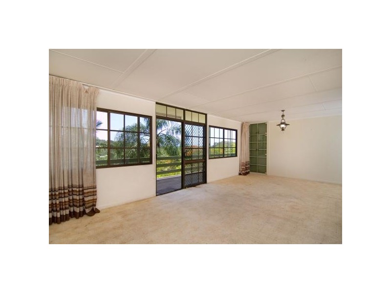 Rosemount QLD 4560