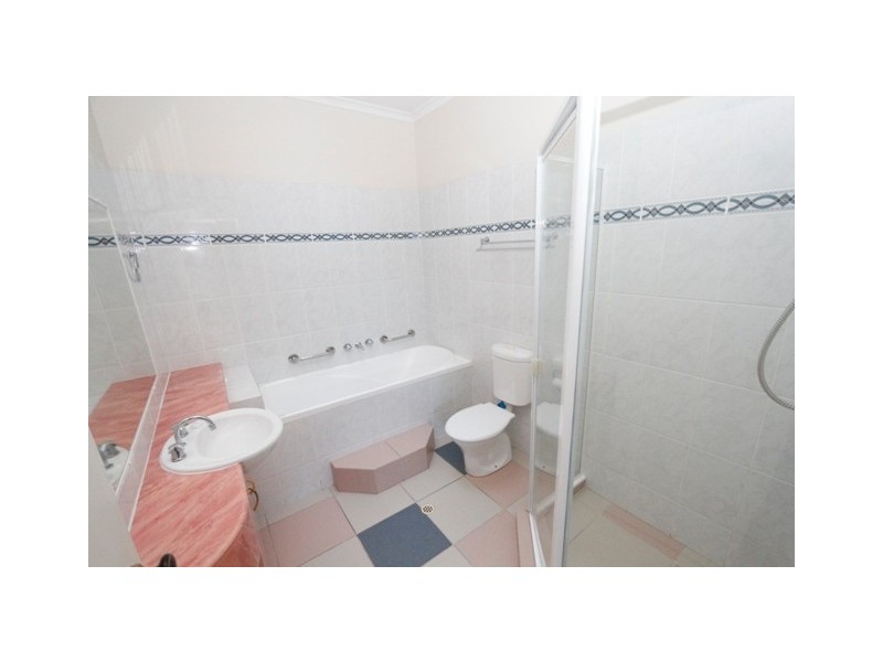 1/66 Jessica Blvd, Minyama QLD 4575