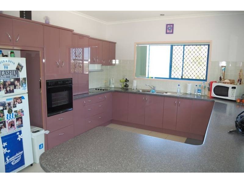 2/66 Jessica Blvd, Minyama QLD 4575