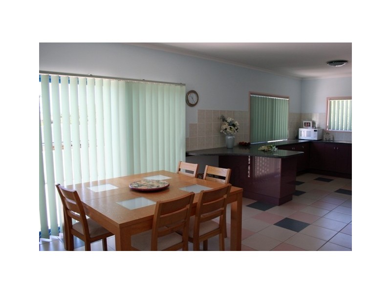 Minyama QLD 4575