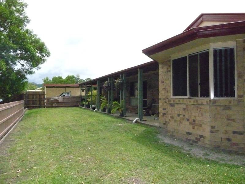 Dulong QLD 4560