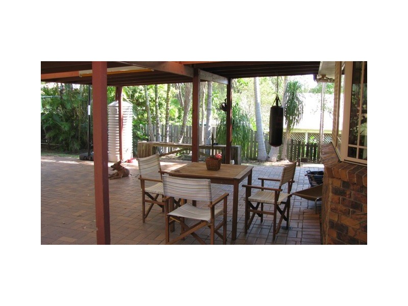 15 Swallow Street, Nambour QLD 4560