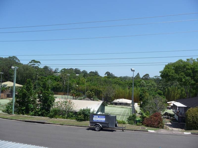 4/6 Washington Street, Nambour QLD 4560