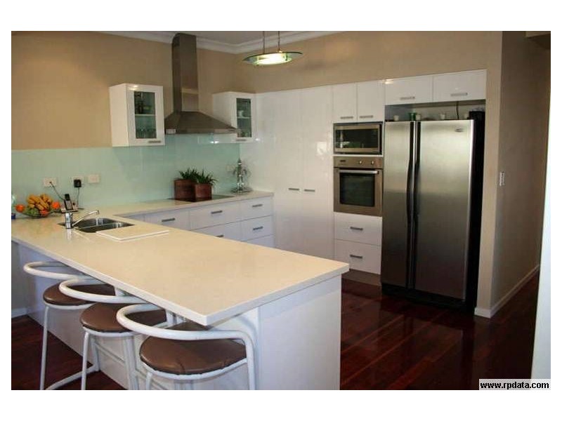 15 Ward Street, Indooroopilly QLD 4068