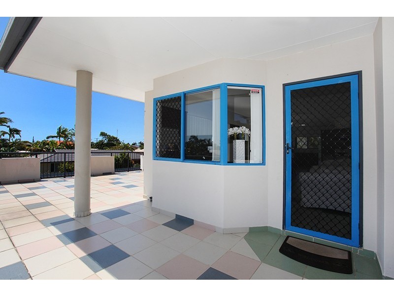 2/66 Jessica Blvd, Minyama QLD 4575