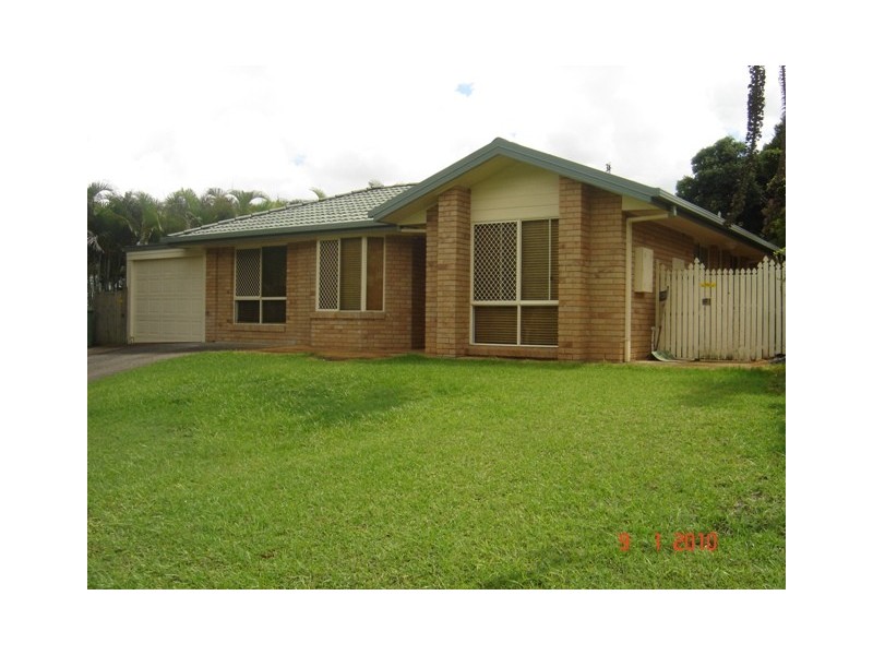 5 Kooralbyn Court, Nambour QLD 4560