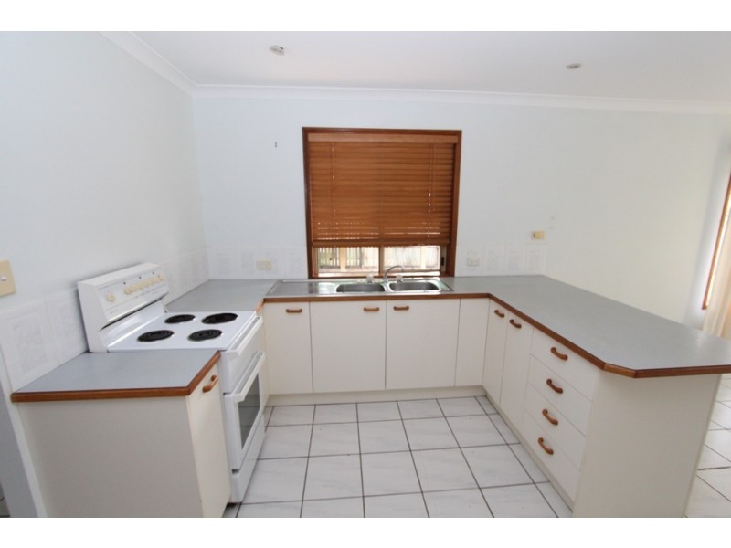 25 Bartlett Street, Nambour QLD 4560