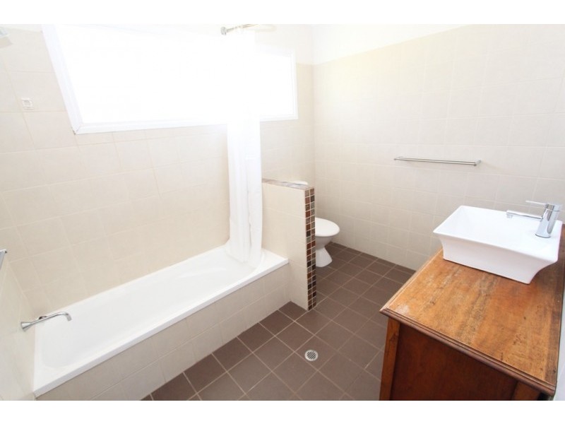 12 Florence Street, Nambour QLD 4560