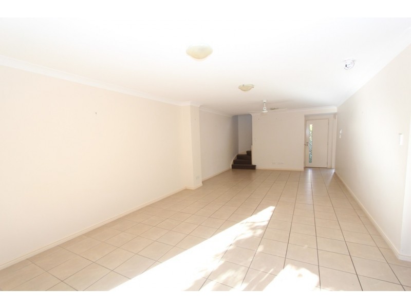 3/68 Carter Rd, Nambour QLD 4560